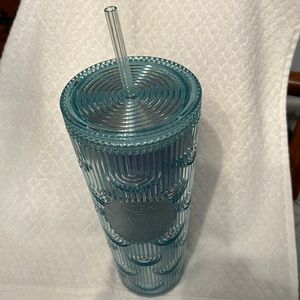 Starbucks Spring 2022 Iridescent Mermaid Scales cold cup tumbler venti 24oz
